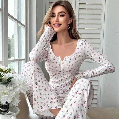 Two Set Women Ditsy Floral Print Lettuce Trim Pyjama Casual