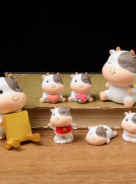 爆款可爱卡通树脂工艺品萌牛摆件牛年礼物创意迷你礼品车载装饰品