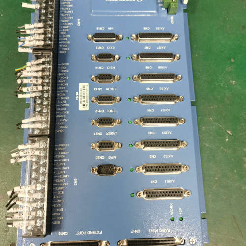 固高端子板 GT2-800-ACC2-VB-G  库存 十几