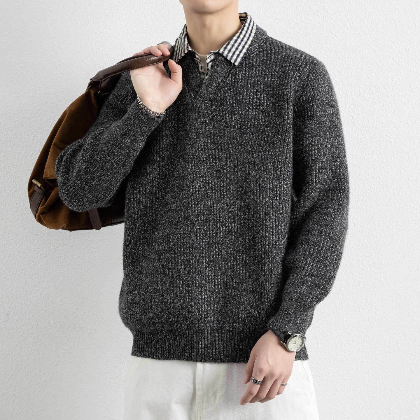 冬季V领假两件衬衫领慵懒风毛衣