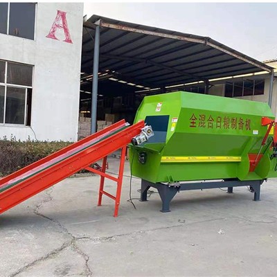 卧式牛羊草料搅拌机tmr全日粮饲料混合拌料机揉丝铡草粉碎一体机