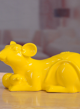 陶瓷12c十二生肖红色老鼠摆件招财瓷器坐鼠客厅风水摆设风水工艺