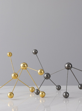 北欧轻奢创意高档金属桌面装饰品玄关欧式客Z厅装饰摆件