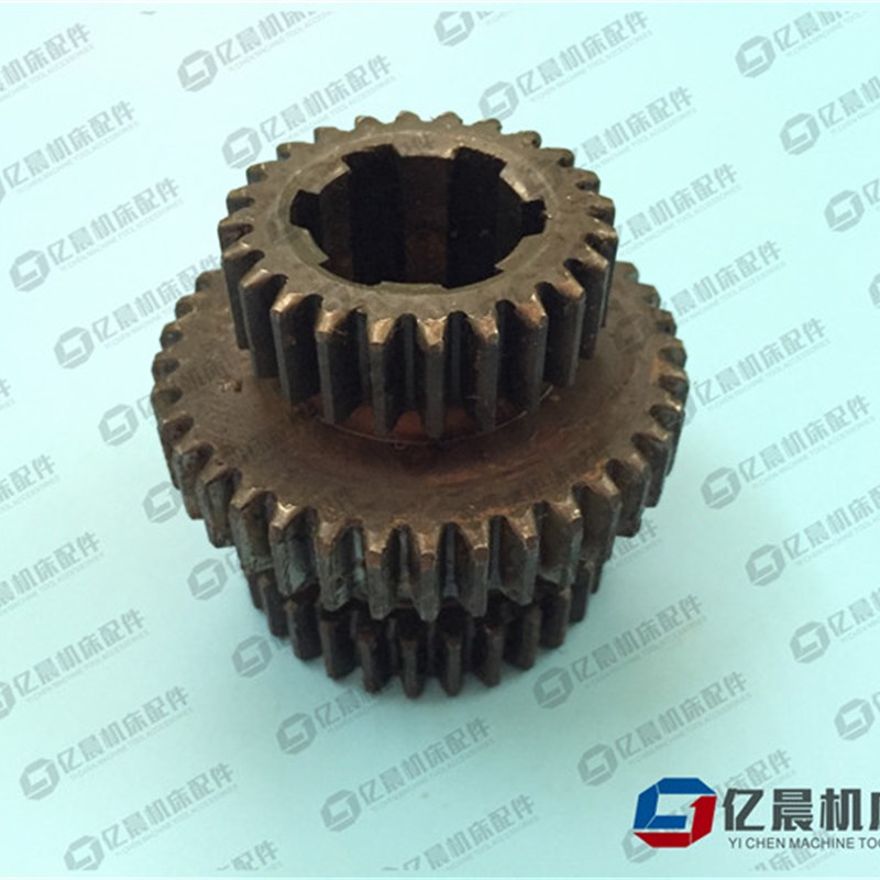 沈阳机床厂C6136 C618K-2 SK36F0车床机床配件三联齿轮2016机床铣