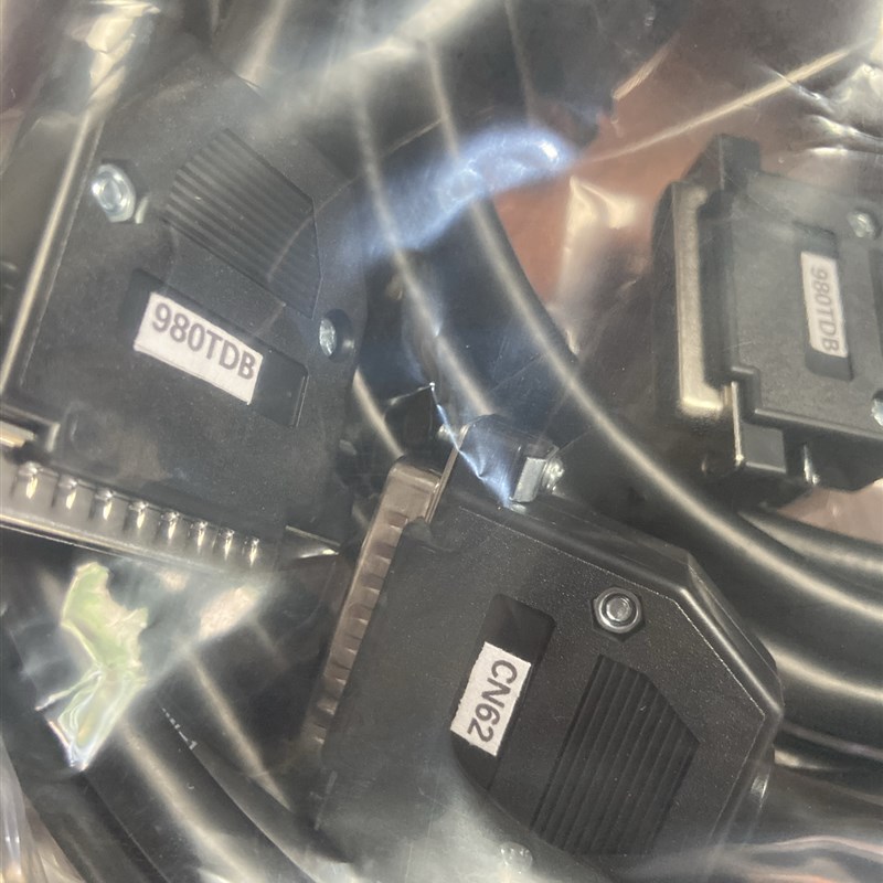 广州数控980TDB数控系统输入输出线 线GSK980MDC铣床IO线 线9T80M