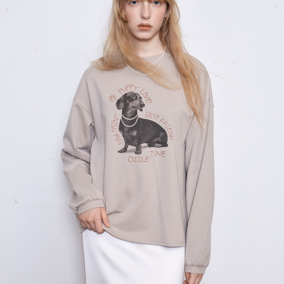 demi et demiLazy Winter “字母小狗”腊肠犬印花宽松圆领卫衣