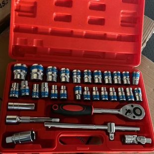 32件套套筒扳手汽车组套工具修理组合套装 筒32手动8家用车载