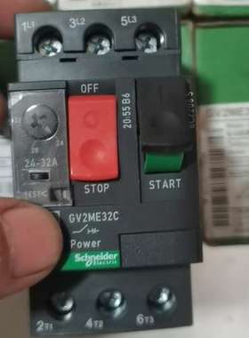 施耐德电动机断路器 施耐德GV2ME32C 黑色外观 款