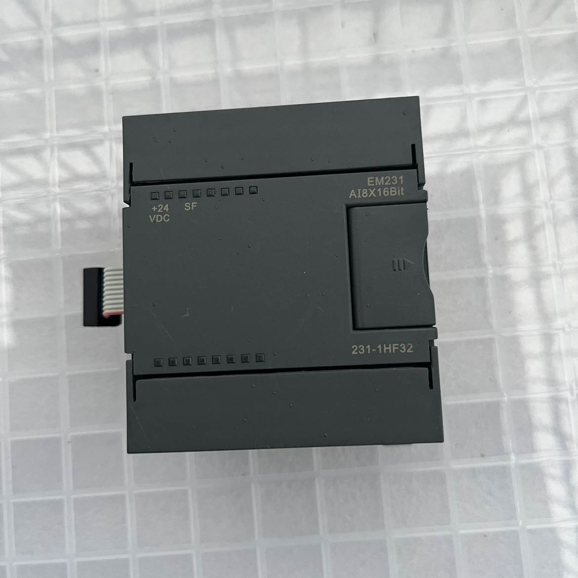 231-1HF32  EM231AI8X16Bit模拟量电流输入模块231模块原装