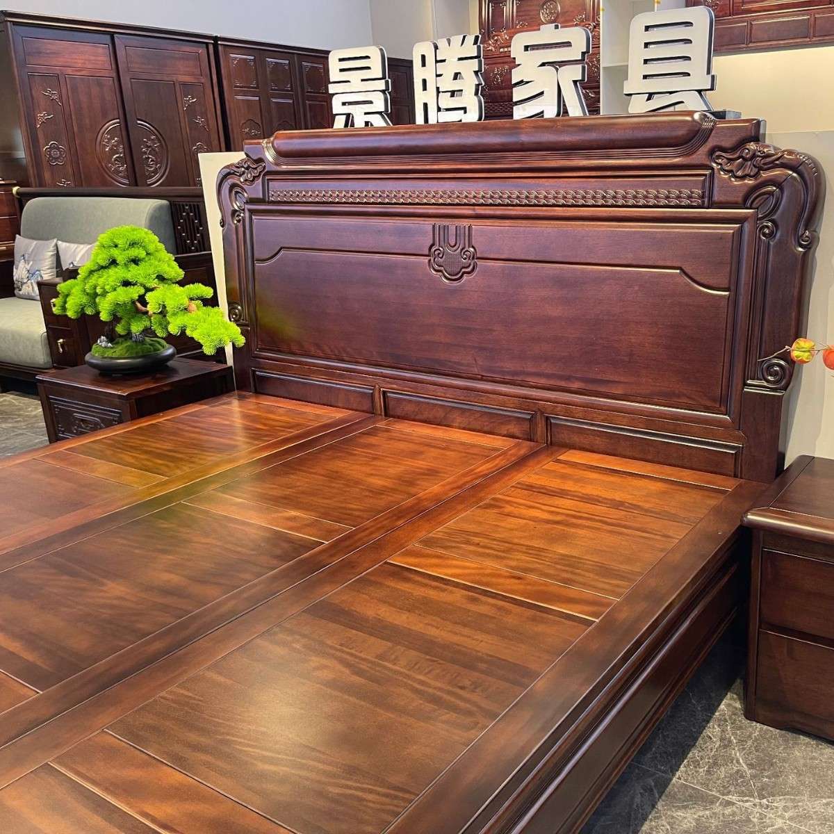 中式古典紫檀木全实木床高端家用储物抽屉全榫卯结构仿古雕花大床