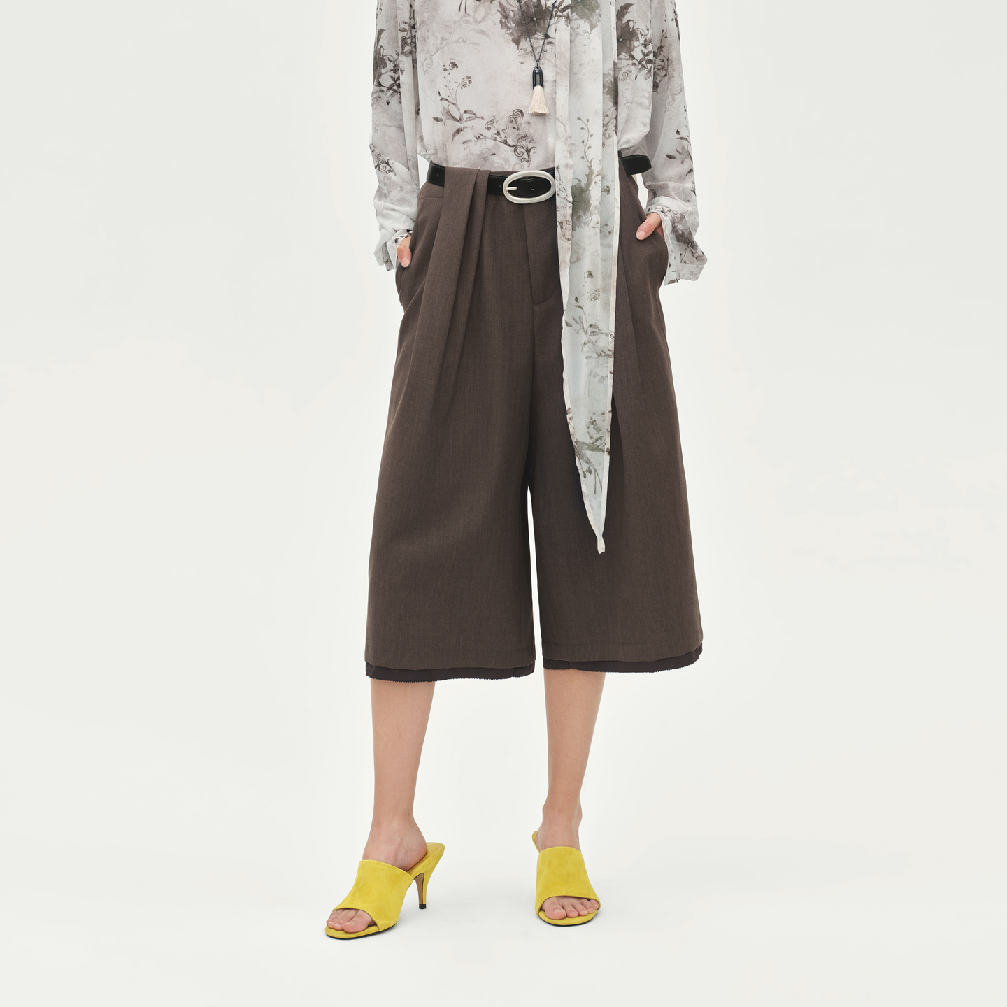 AVVENN梭织棕色直筒五分裤马裤AL91303750