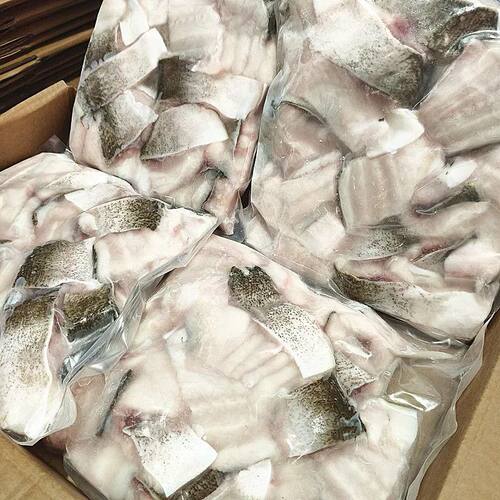 冷冻鲢鱼块5斤装速冻调理鲢鱼段半成品速食鲢鱼饭店食堂快餐商用