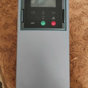CN1.1CXS4G2I1 順慶 偉肯變頻器 議價 全新裸機庫房積壓一個
