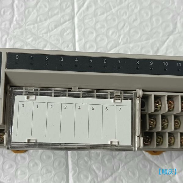 【顺庆】欧姆龙DRT1-OD16TA，未使用没包装，缺一个盖板，照片【