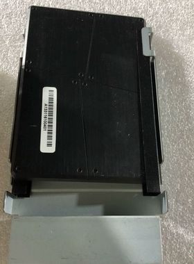 【顺庆】5541831-A 日立 SSD 32G存储硬盘,3个【议价】