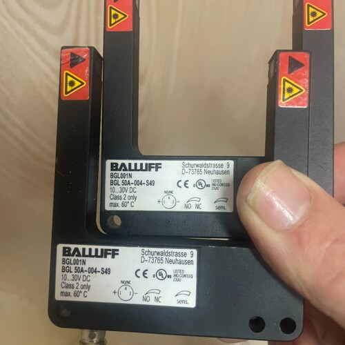 【顺庆】BALLUFF巴鲁夫BGL001J 50A-004-S49槽【议价】