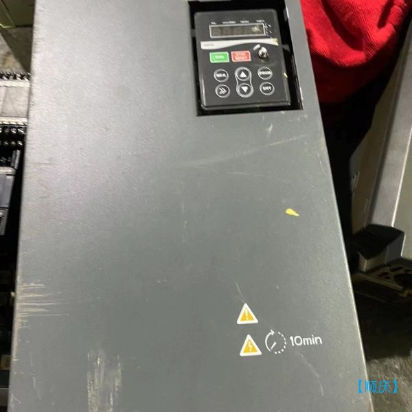 【顺庆】VM1000-4T030G/037P 三晶变频器30kw 外【议价】