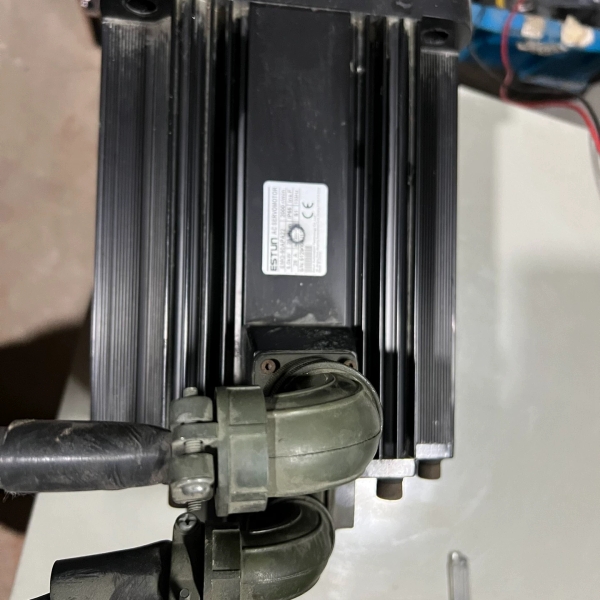 【顺庆】EMG-50APA22  拆机埃斯顿伺服电机，实图，要的私聊【议