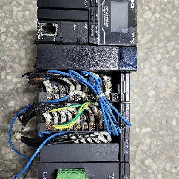【顺庆】基恩士PLC KV7500 KV-B16XC 原装拆机，功能【议价】