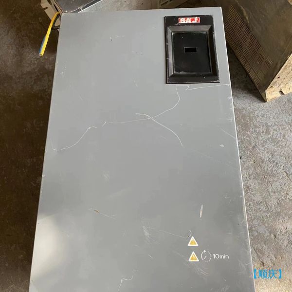 【顺庆】VM1000-4T075G/090P 三晶变频器75kw 成【议价】