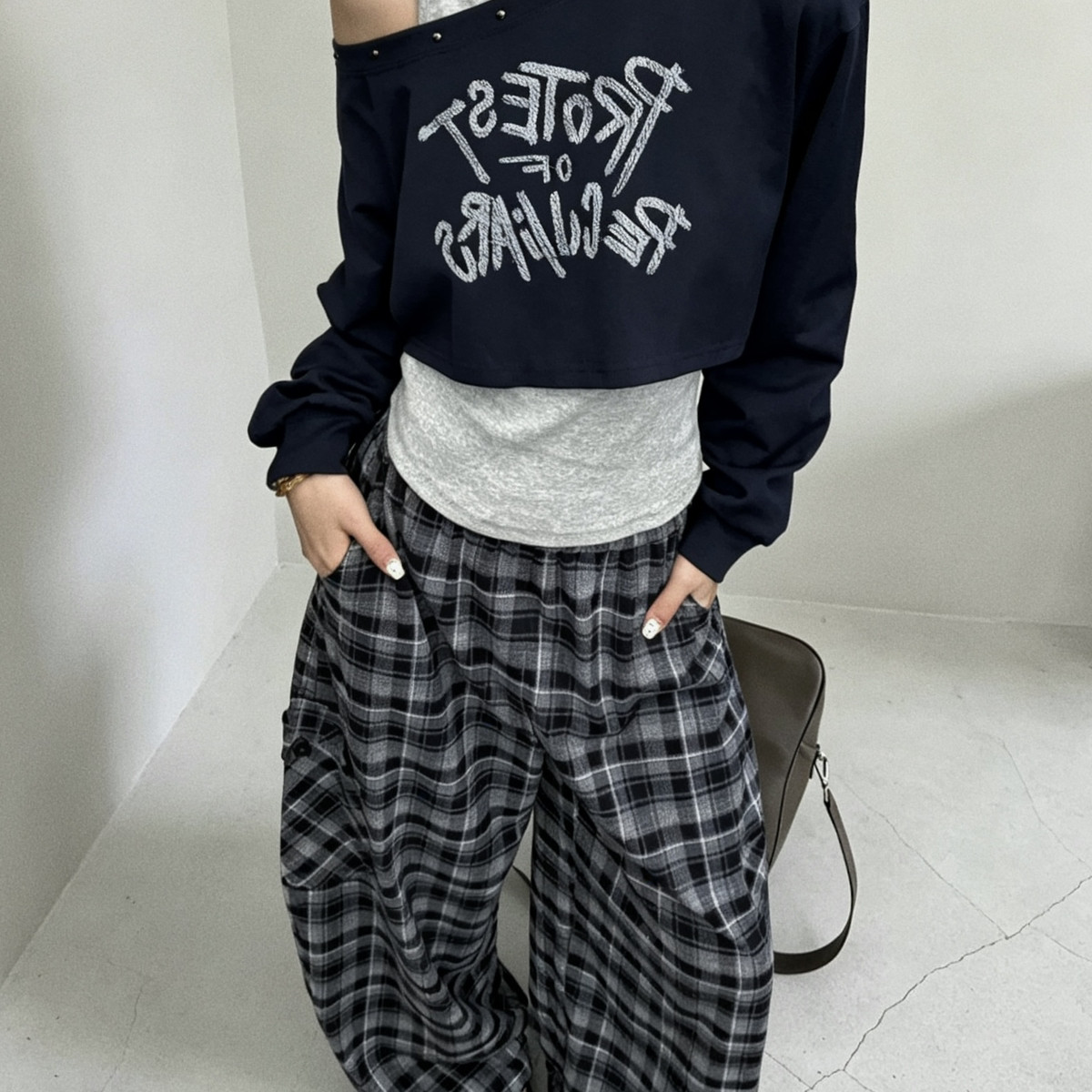 meet up studio-背心+宽松短款字母印花卫衣套装(不含下装)51380