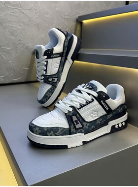 L家驴家男款透气耐磨小白板鞋
