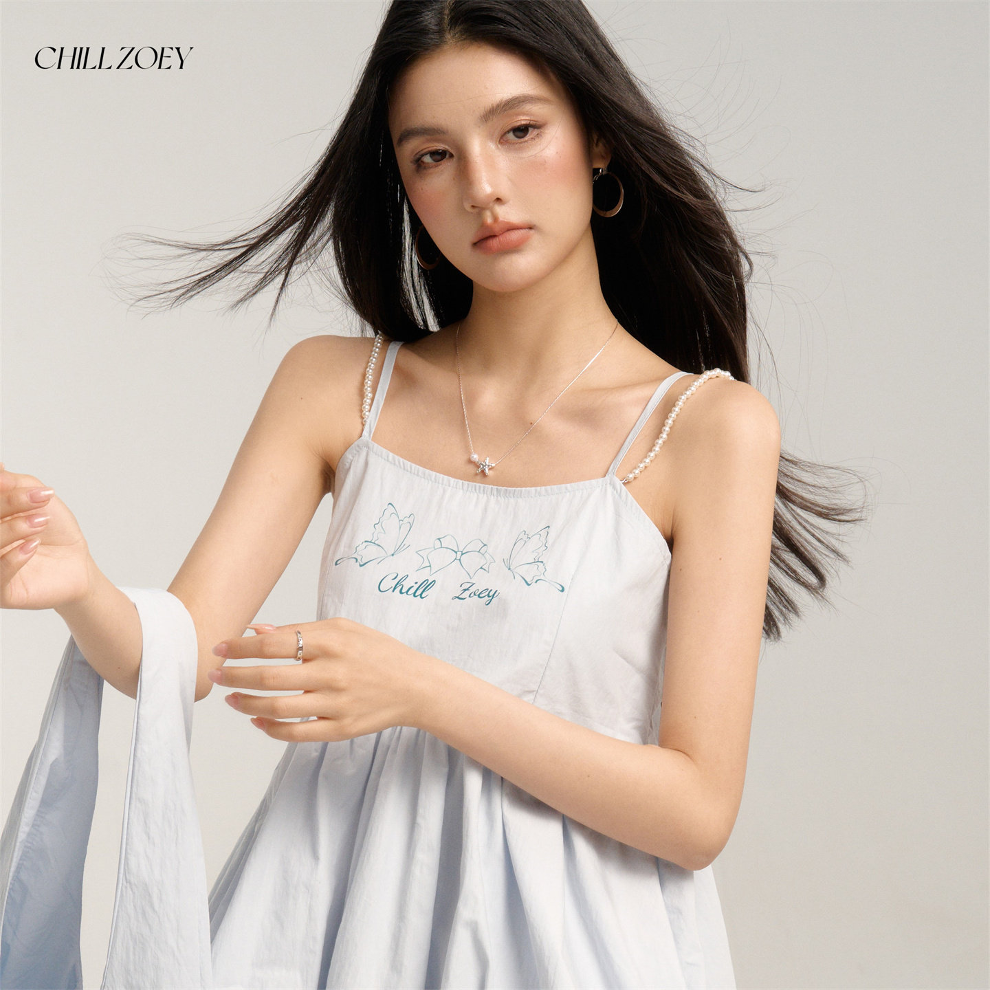 CHILL ZOEY蝴蝶花圃吊带蓬蓬上衣蓝色花苞小背心女外穿夏季设计感