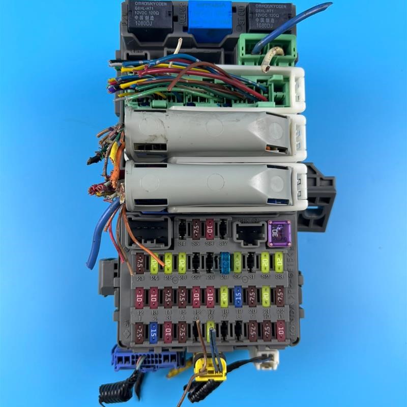 八代思域保险盒,室内保险盒,车身模块,自动挡T,图片就是实物,