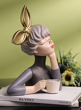 极速可爱简约时尚咖啡女孩树脂桌面工H艺品摆件客厅卧室咖啡厅装