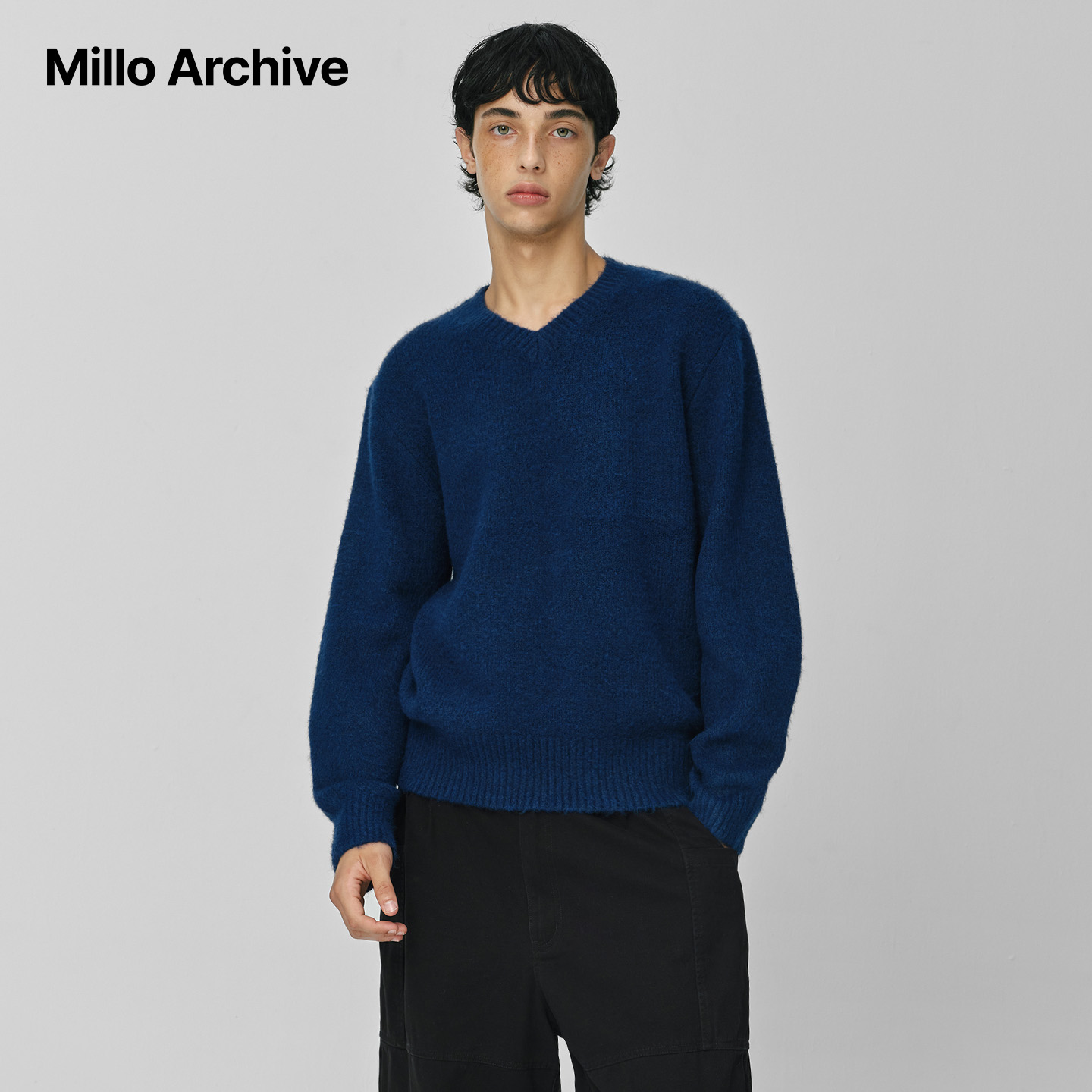 Millo Archive25秋冬新款男时尚百搭针织衫长袖圆领毛衣套头打底