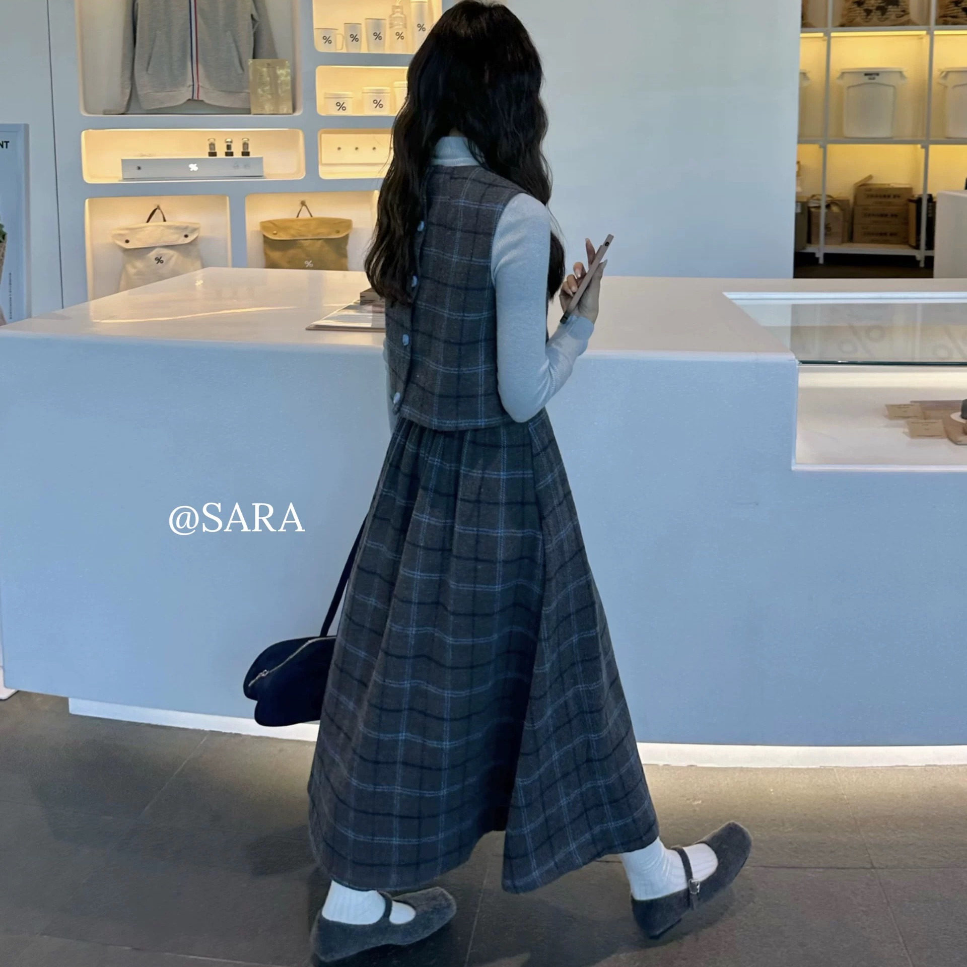 【利利LLI推荐】秋冬季时尚可爱减龄百搭显瘦收腰百搭连衣裙