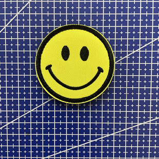 饰个性 DIY装 背包贴布贴衣贴 积极微笑士气章 刺绣笑脸魔术贴章