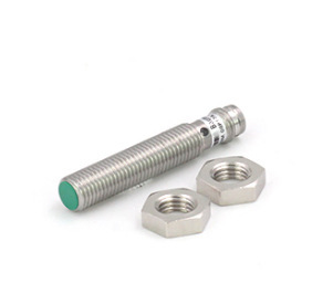 Baumer 堡盟 IFRM 08P17A1/S35L 电感式接近开关