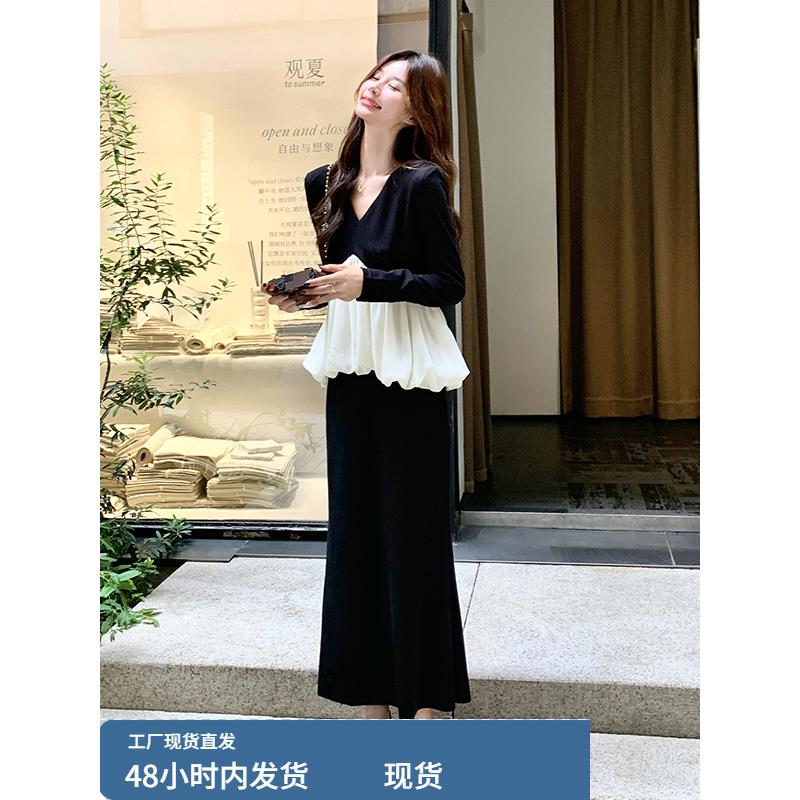 黑白拼接v领长袖上衣半身裙两件套女秋巨好看气质一整套ootd穿搭