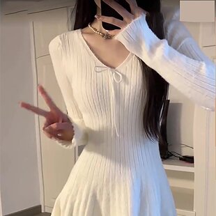 已到货 毛线蓬蓬裙高腰显瘦短裙纯欲性感蛋糕连衣裙女秋冬