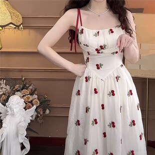 速发大码法式碎花吊带连衣裙底夏装白色茶歇小长打春众裙子