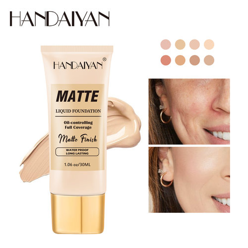 Women's concealer foundation does not remove makeup invisibl