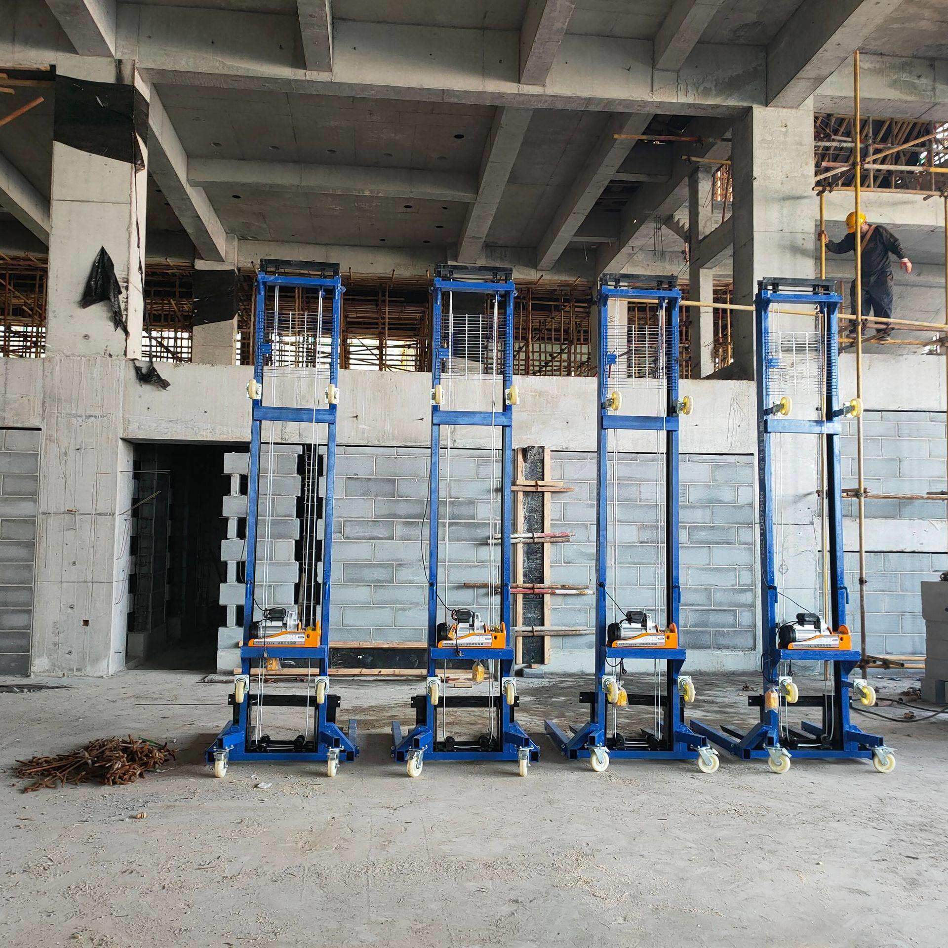 工地用小型上砖机 仓库货物提升机 加气砖空心砖升降运输机