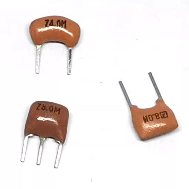 陶瓷晶振CSTLS8M00G53-B0 4M 4MHz 8MHz ZTT4.00MG Z8.00 直插3脚