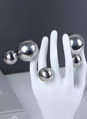 北欧现代雕塑f树脂手指摆件客厅玄关轻奢创意桌面艺术软装饰品摆