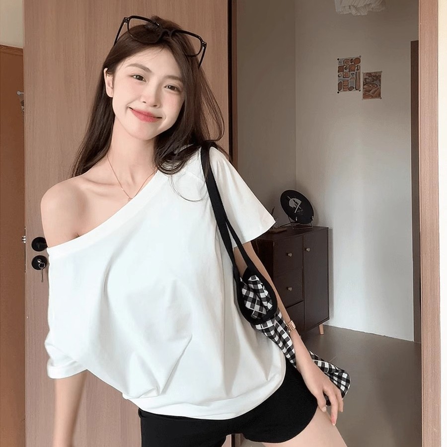 白色斜露肩短袖t恤女2025新款