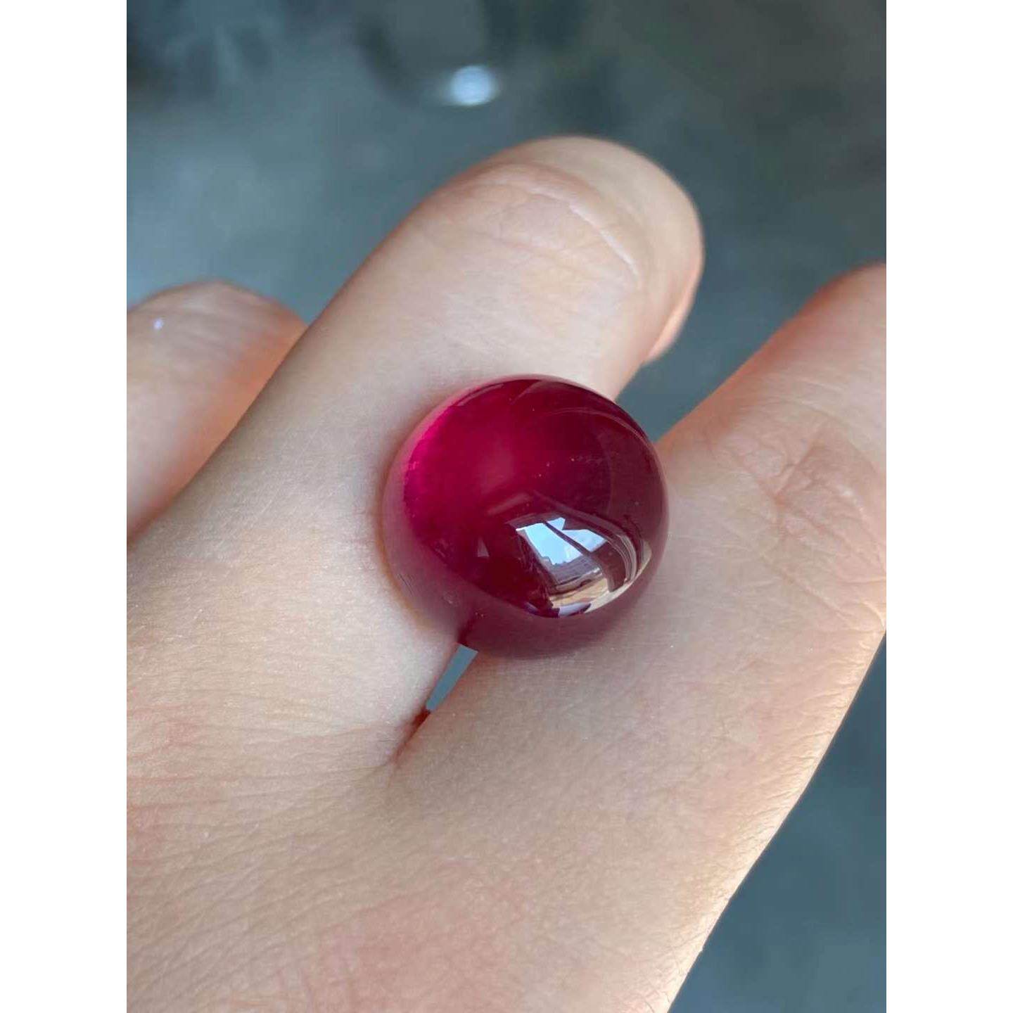 20多克拉 大颗粒 艳色 天然素面卢比来红碧玺戒面吊坠 正圆形