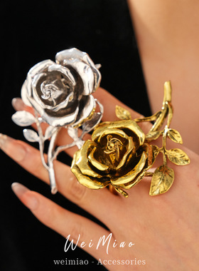 玫瑰花褶皱双指活动戒指金属风