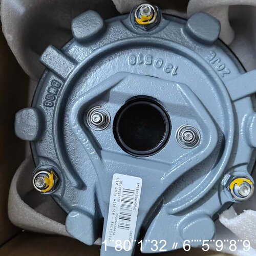 正品SEW制动器，型号BMG8。适用于75Nm，230V
