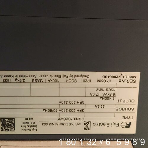 变频器，FRN3.7C2S-2K，220V，3.