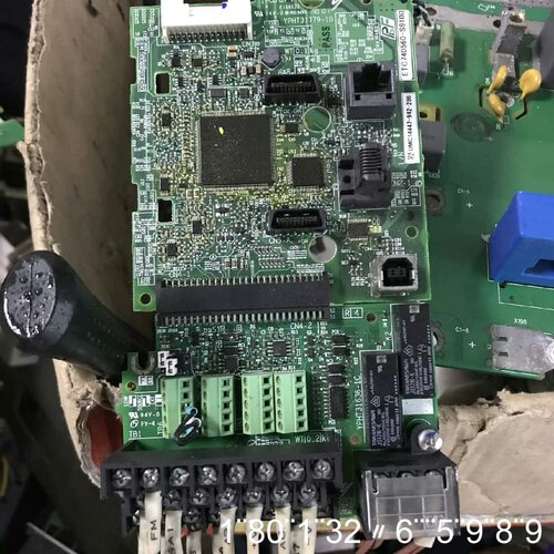 变频器H1000 A1000 e1000cpu板主板