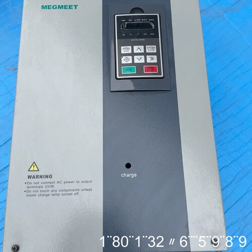 麦格米特变频器：MV300G-4T22（2台）15 KW（3