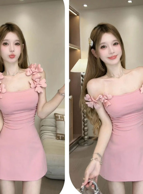 纯欲性感立体花朵吊带连衣裙女秋季新款修身显瘦高级感气质a字裙