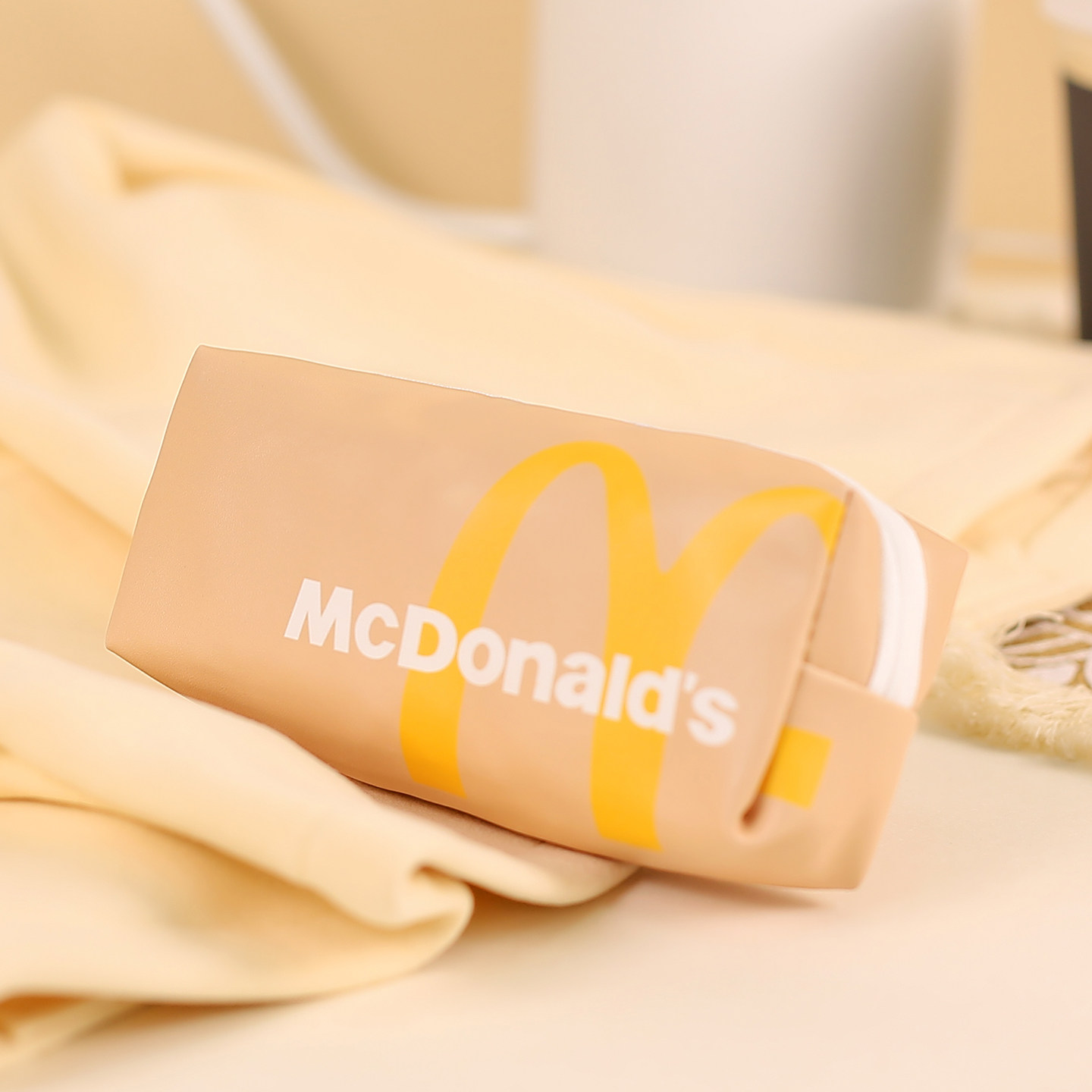 M记卡通可爱创意笔袋文具学生可爱笔盒学习收纳包小众笔袋铅笔盒,文具电教/文化用品/商务用品,笔袋,淘宝优惠券,粉丝福利购,淘宝优惠卷