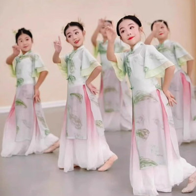 儿童小月儿古典舞蹈演出服旗袍套装飘逸同款冠玉城外小月亮中国风